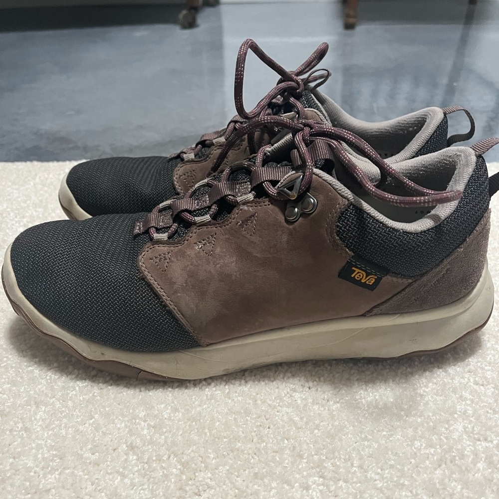 Womens Teva Trail Running Shoe. Arrowood Trail Shoe